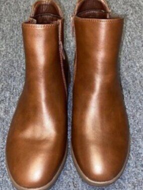 Cliffs by White Mountain Boots Women's Caption Brown Size 6